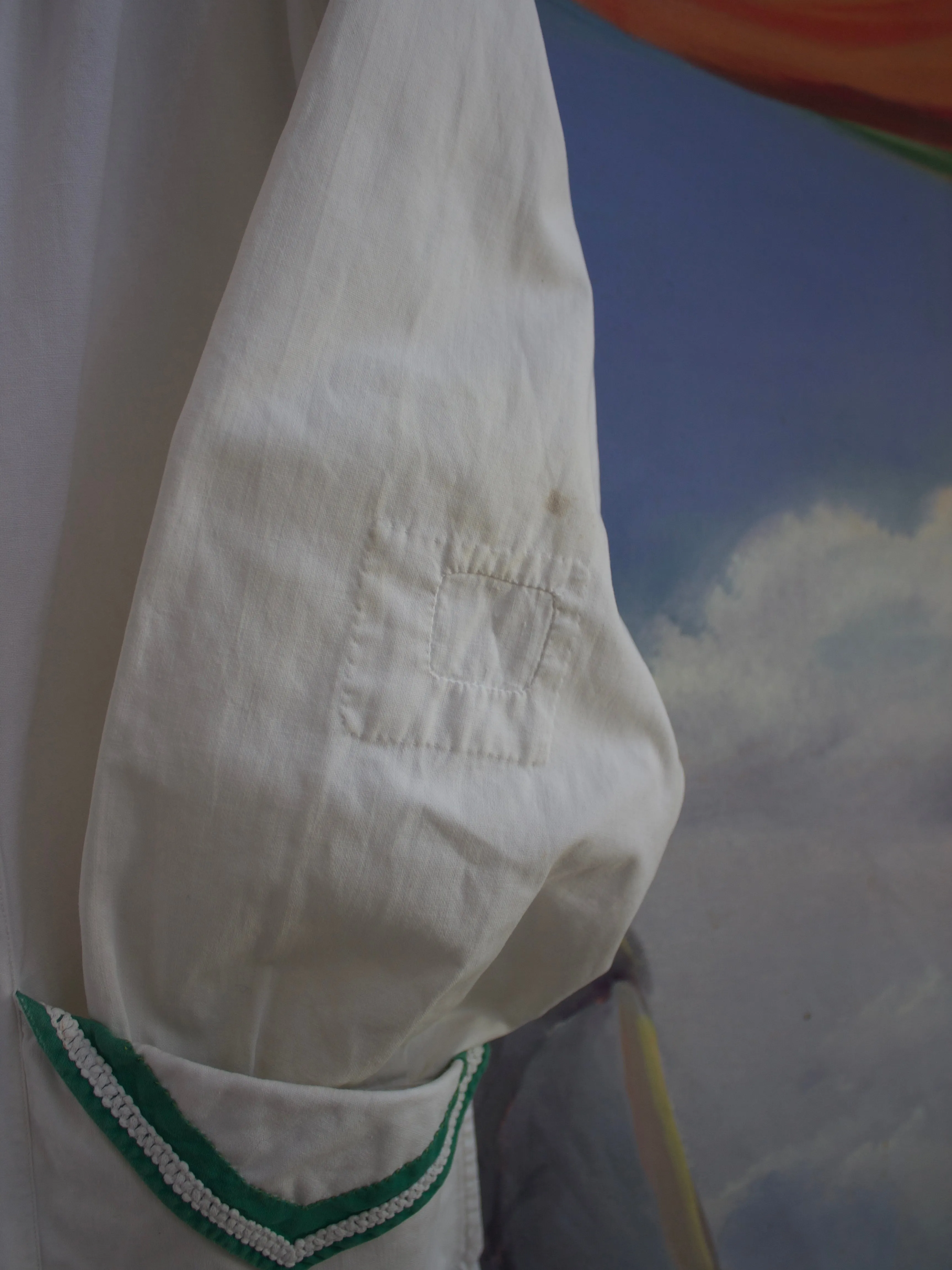 1940s Ivory & Green Accent Cotton Smock Blouse