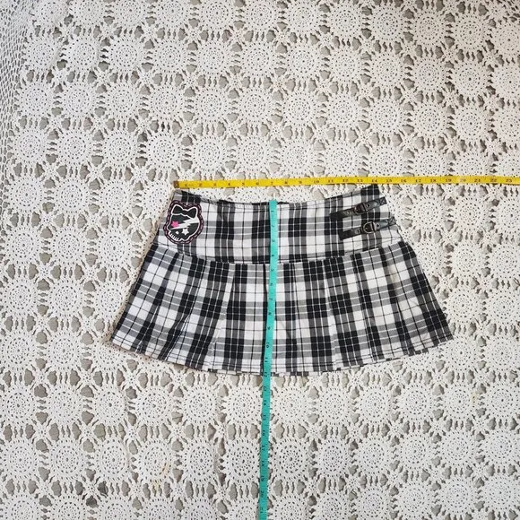 Abbey Dawn by Avril Lavigne Plaid Skull Buckle Mini Skirt 3