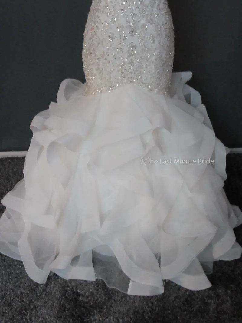 Allure Bridals C389