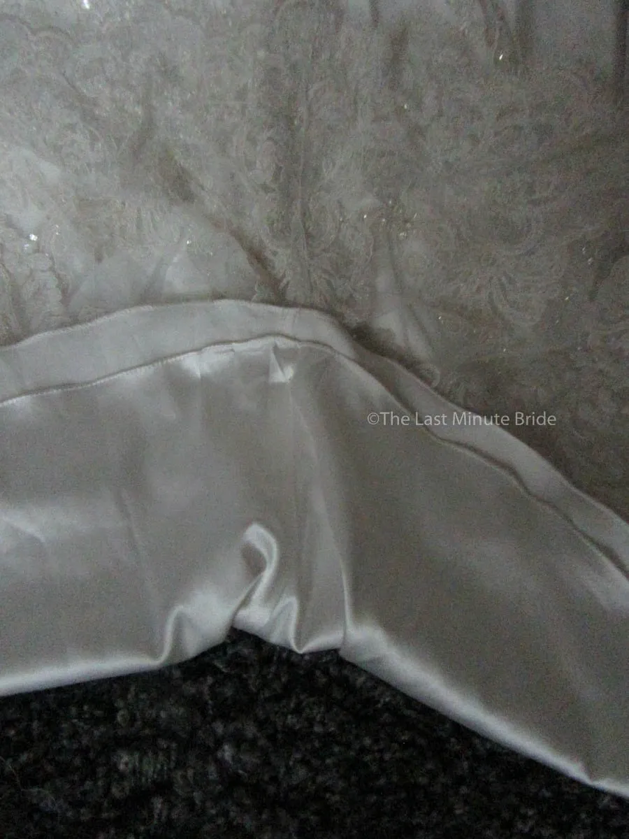 Allure Bridals C401