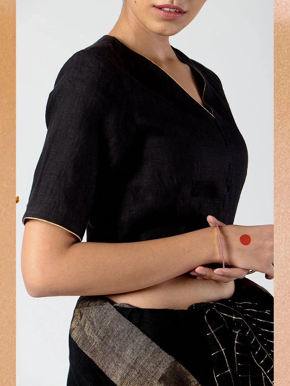 Anavila  I   v-neck-blouse