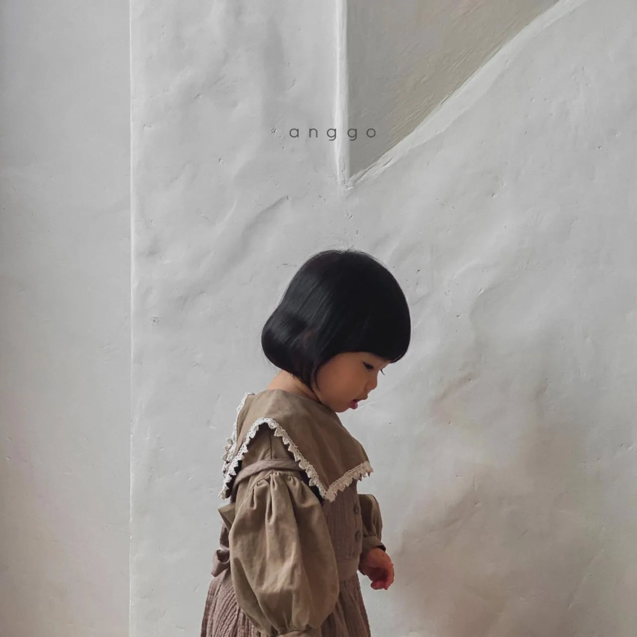 Anggo Hazel Blouse (2 colour options)