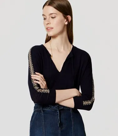 Ann Taylor LOFT Navy V-Neck Peasant Embroidered Blouse Knit Top Size Small