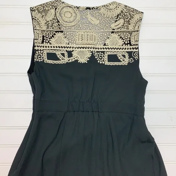 Anthropologie Meadow Rue tulip embroidered dress 4 EUC