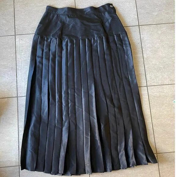 Authentic Vintage Pleated Midi Skirt Black Made in the USA