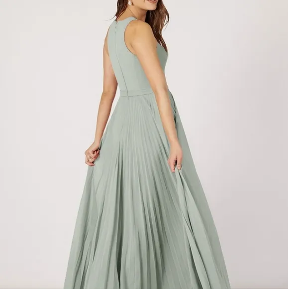 Azazie Lindie Pleated Maxi Gown In Silver Size 4 NWT