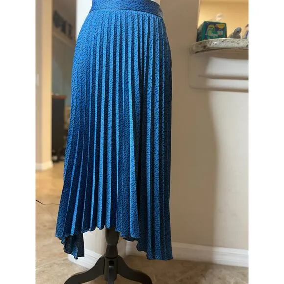 Banana Republic Pleated High-Low Skirt Blue Size 2