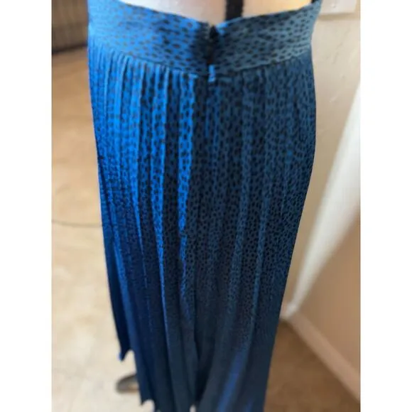 Banana Republic Pleated High-Low Skirt Blue Size 2