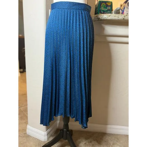 Banana Republic Pleated High-Low Skirt Blue Size 2