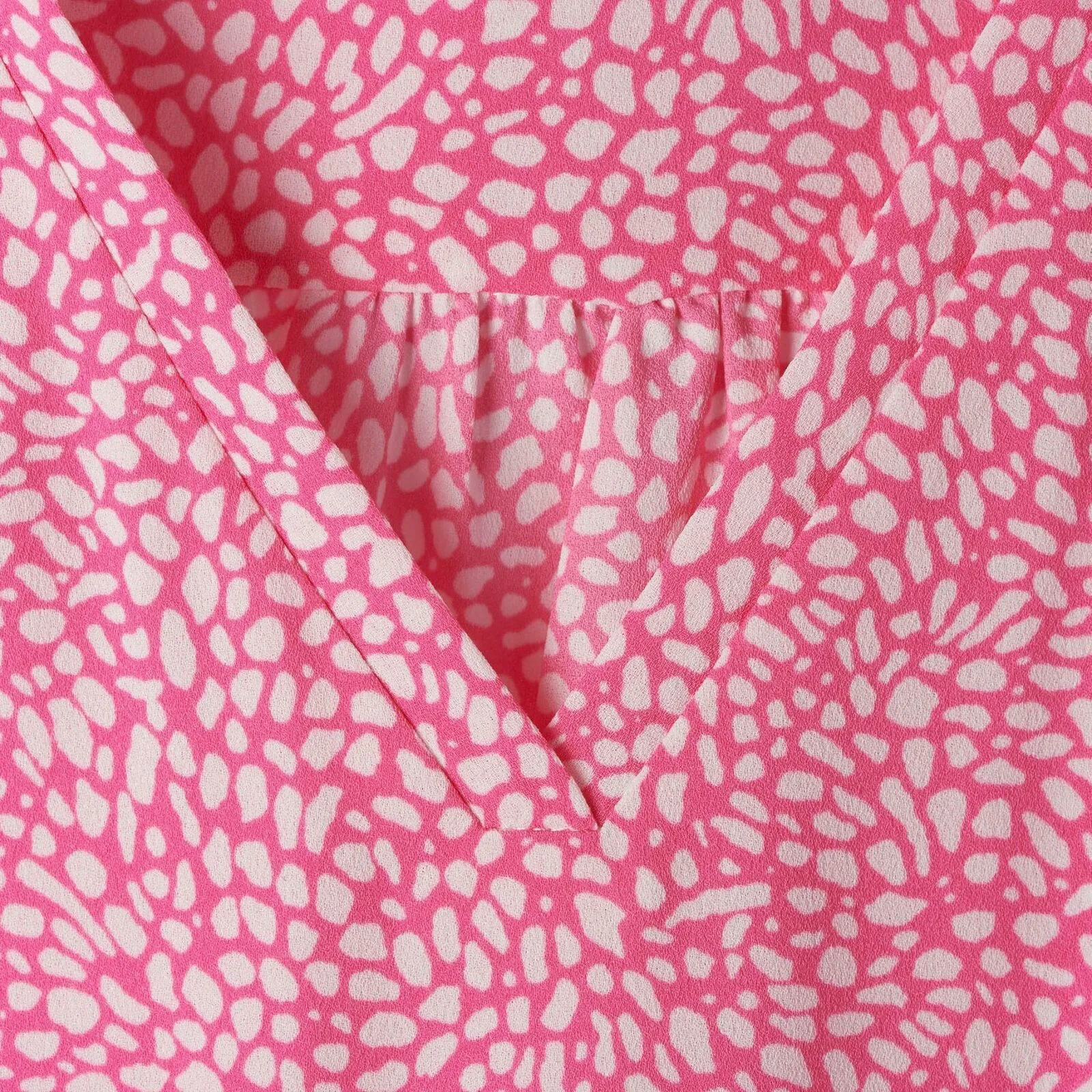 Belle by Kim Gravel Women's Flutter Sleeve V-Neck Blouse