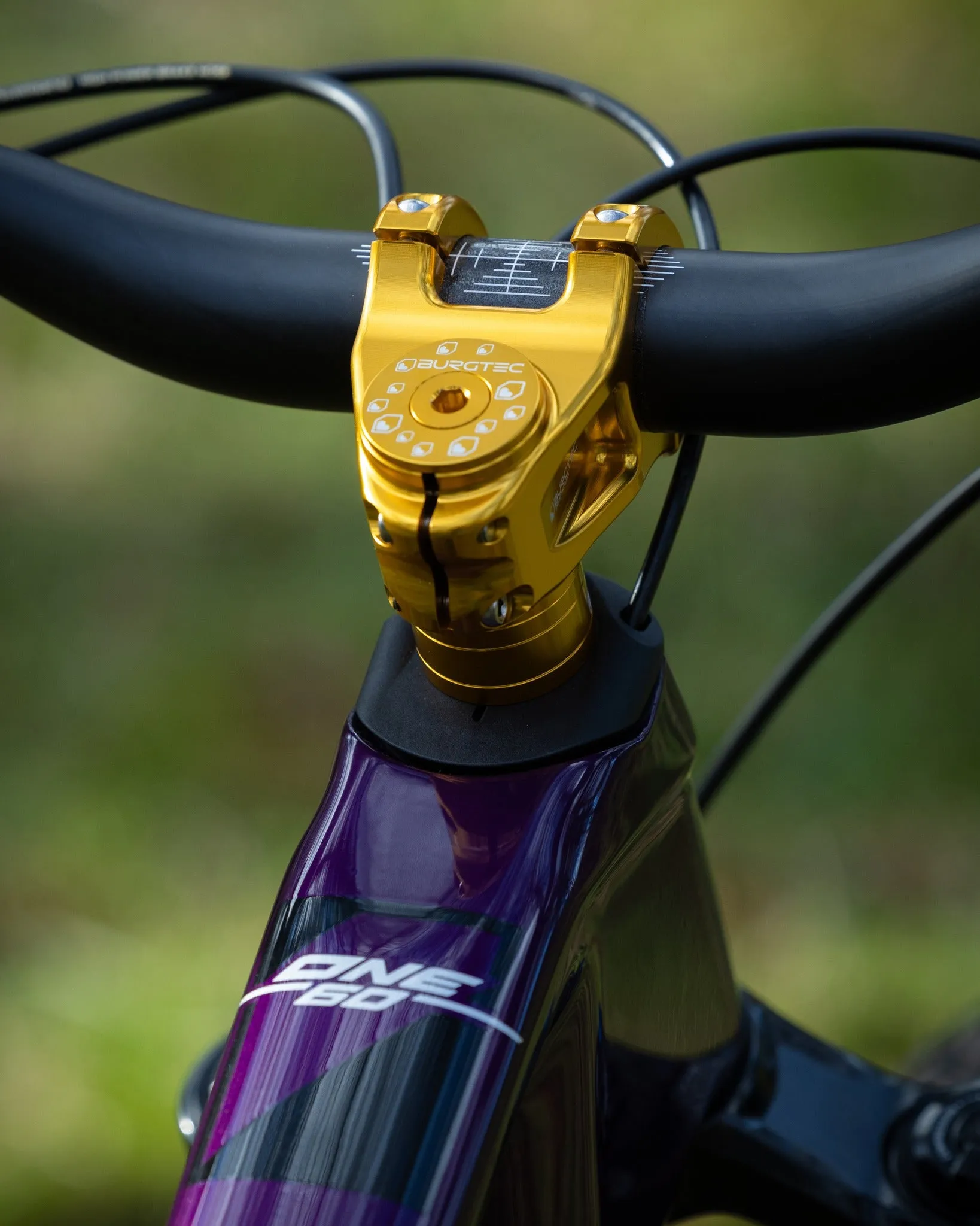 BURGTEC TOP CAP BOLT