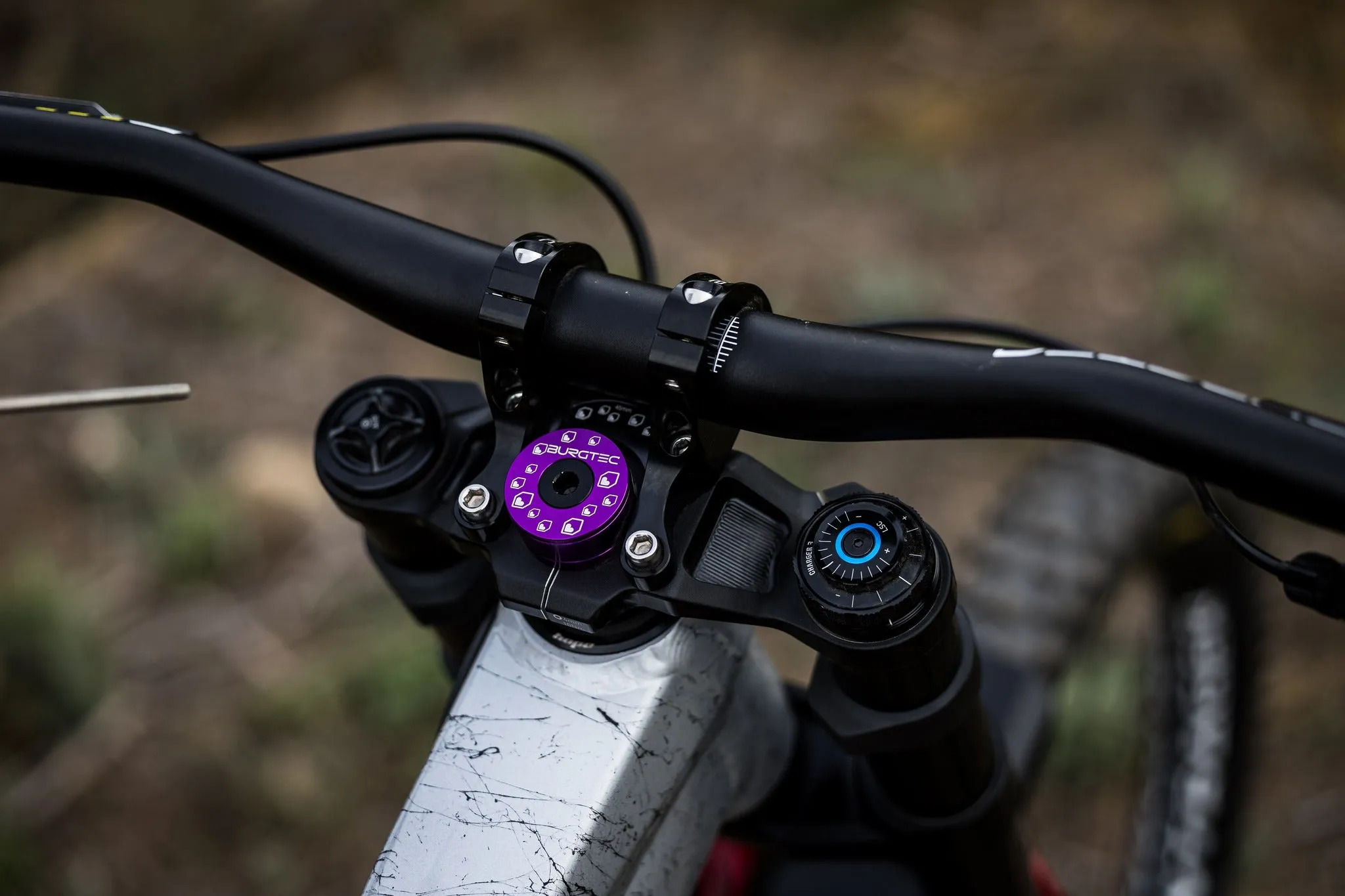 BURGTEC TOP CAP BOLT