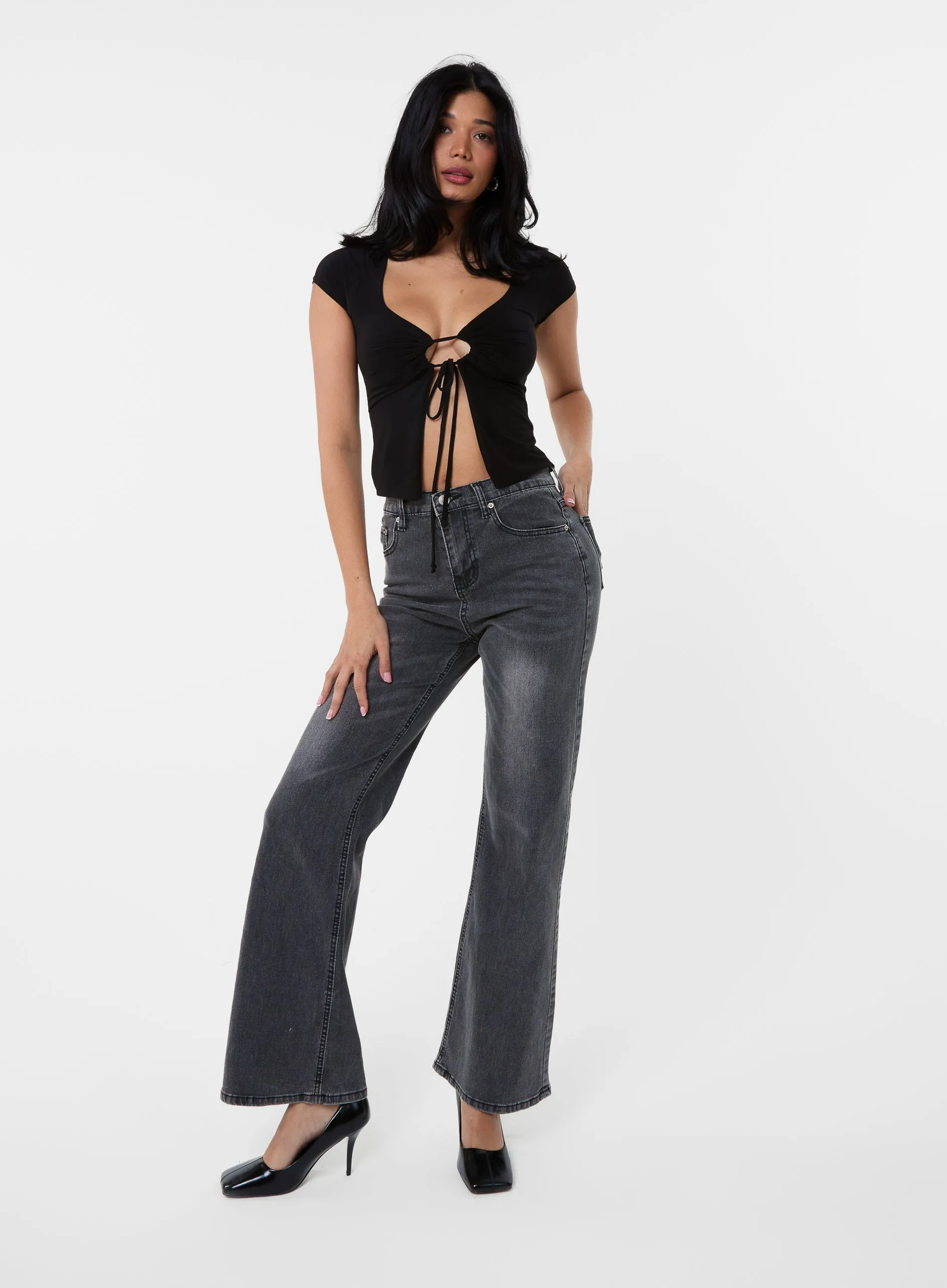 Cap Sleeve Keyhole Crop Top