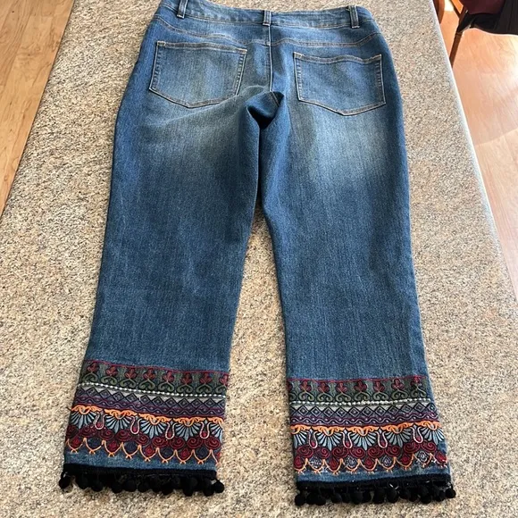 Carre Noir jeans size 8