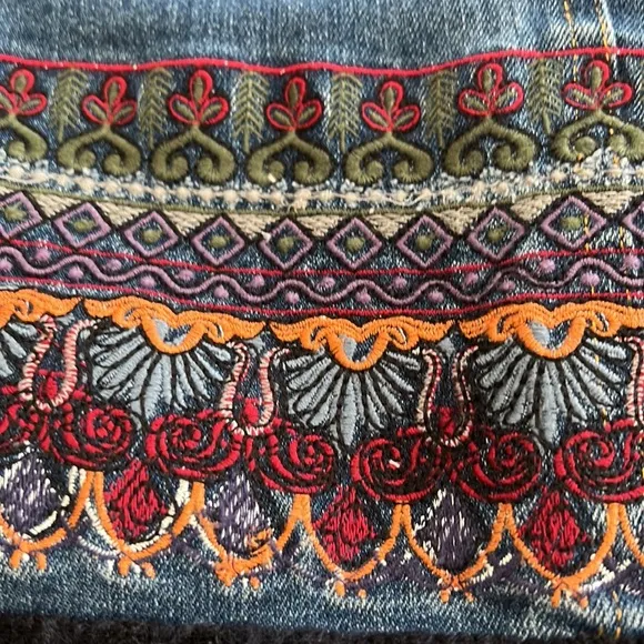 Carre Noir jeans size 8