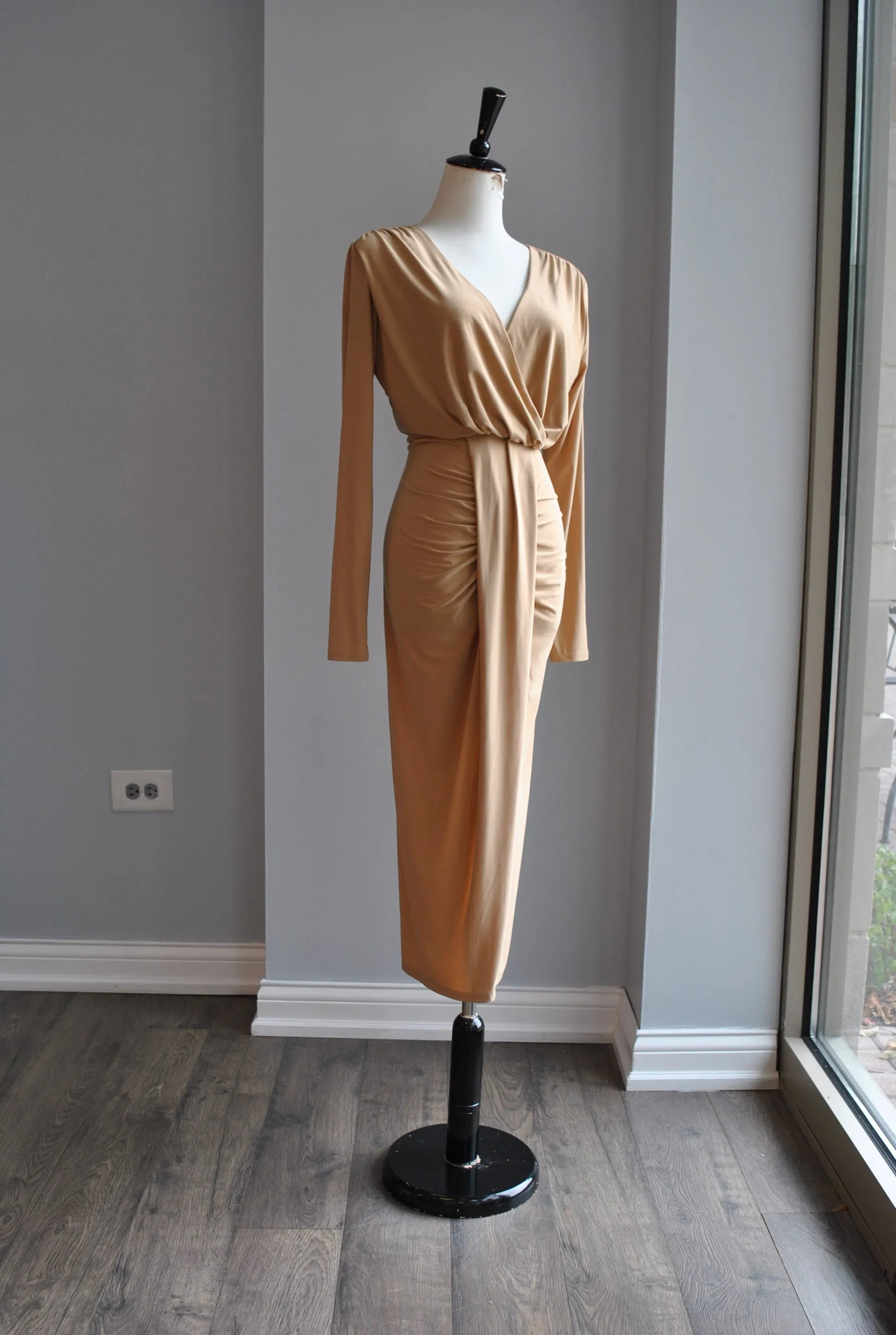 CLEARANCE - BEIGE FIT MIDI DRESS