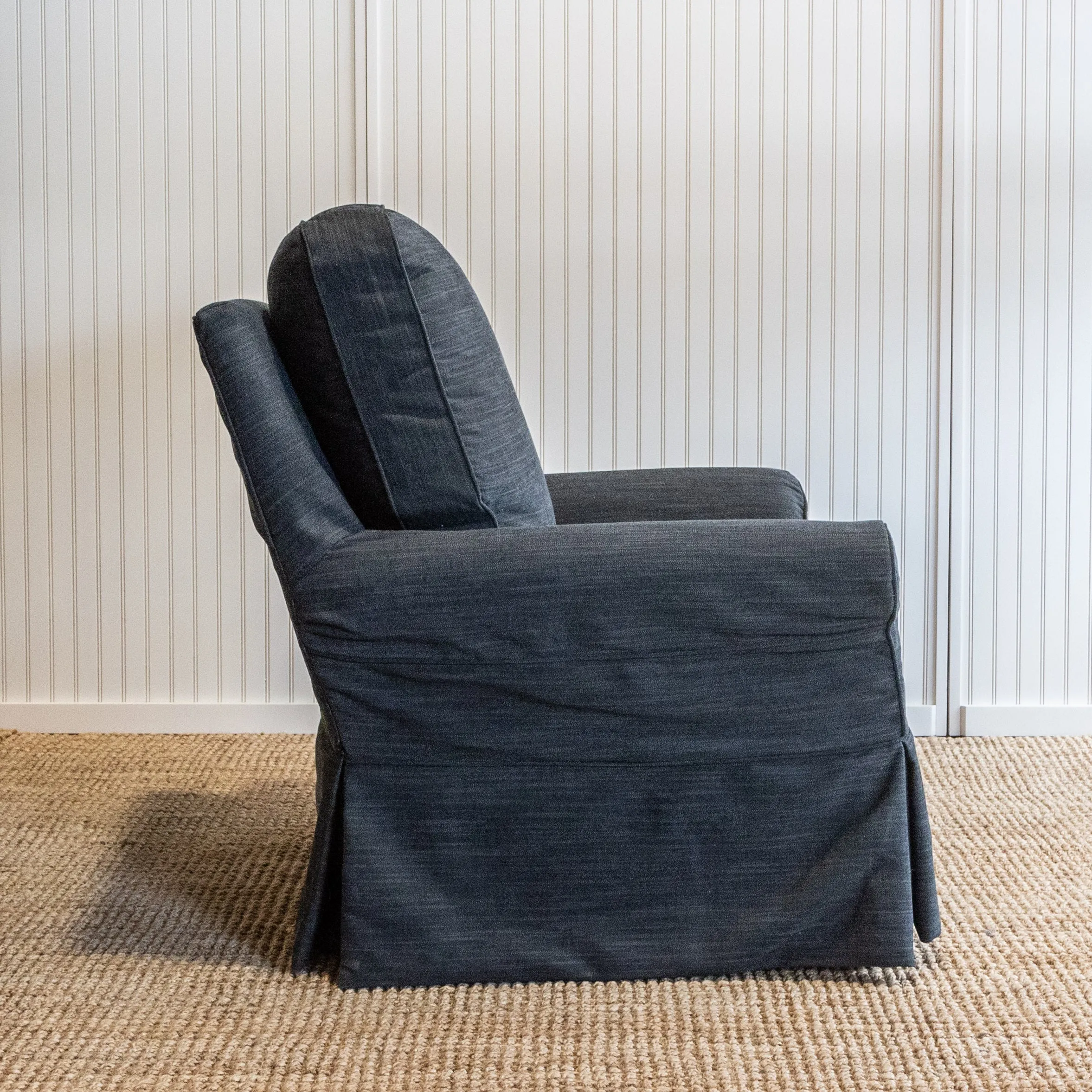 Coastal XL Slipcovered Swivel Glider