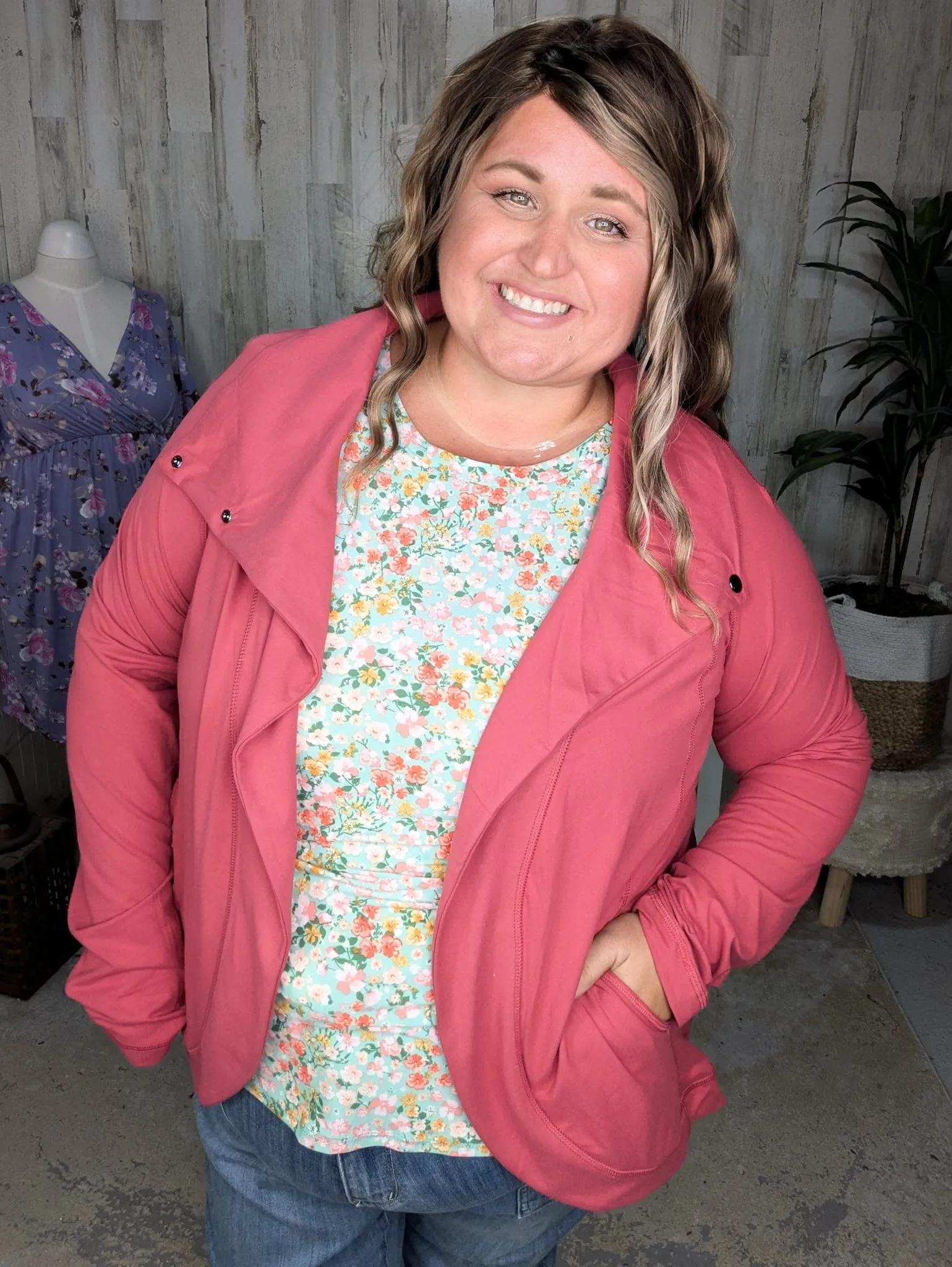 Corie Flutter Short Sleeve Top in Florals