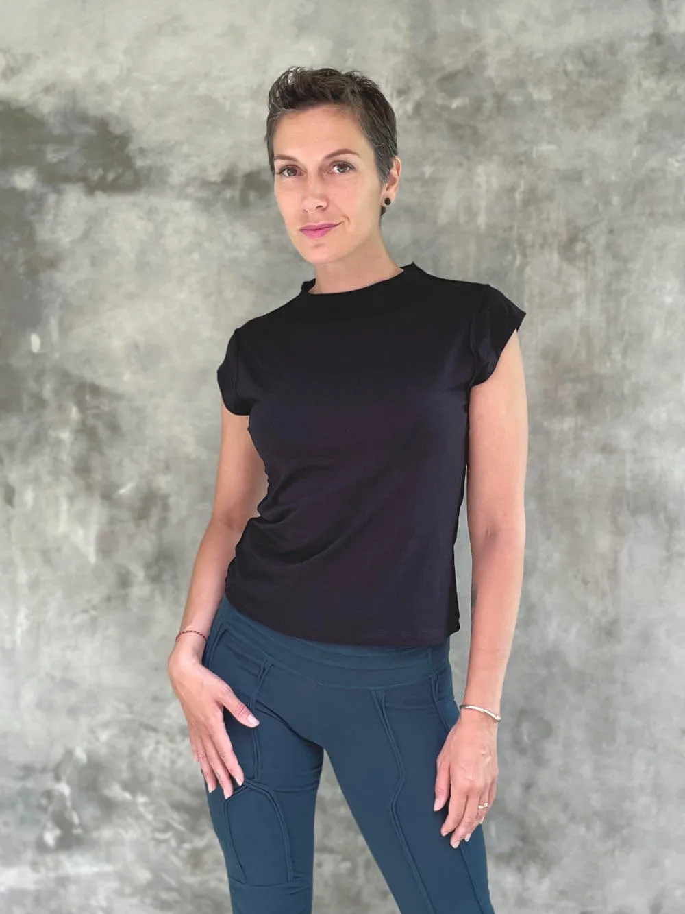 CU Cap Sleeve Mock Top