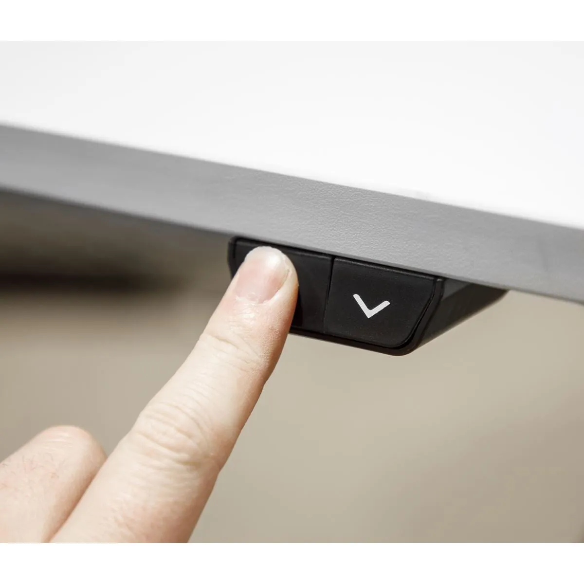 Dellonda White Electric Adjustable Office Standing Desk, Quiet & Fast 1200x600mm