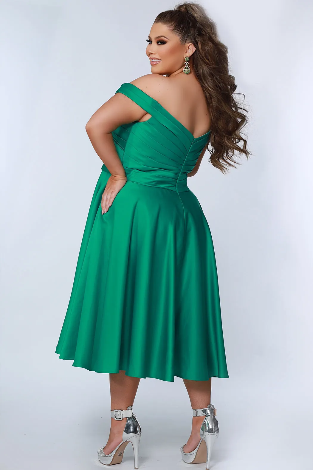 Discontinued Perfectly Posh Party Dress <br> CE2301