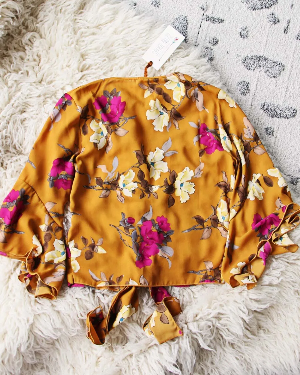 Dreamy Valley Blouse
