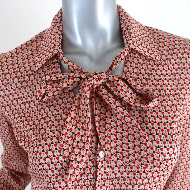 Equipment Blouse Beige/Red Printed Stretch Silk Size Small Tie Neck Shirt