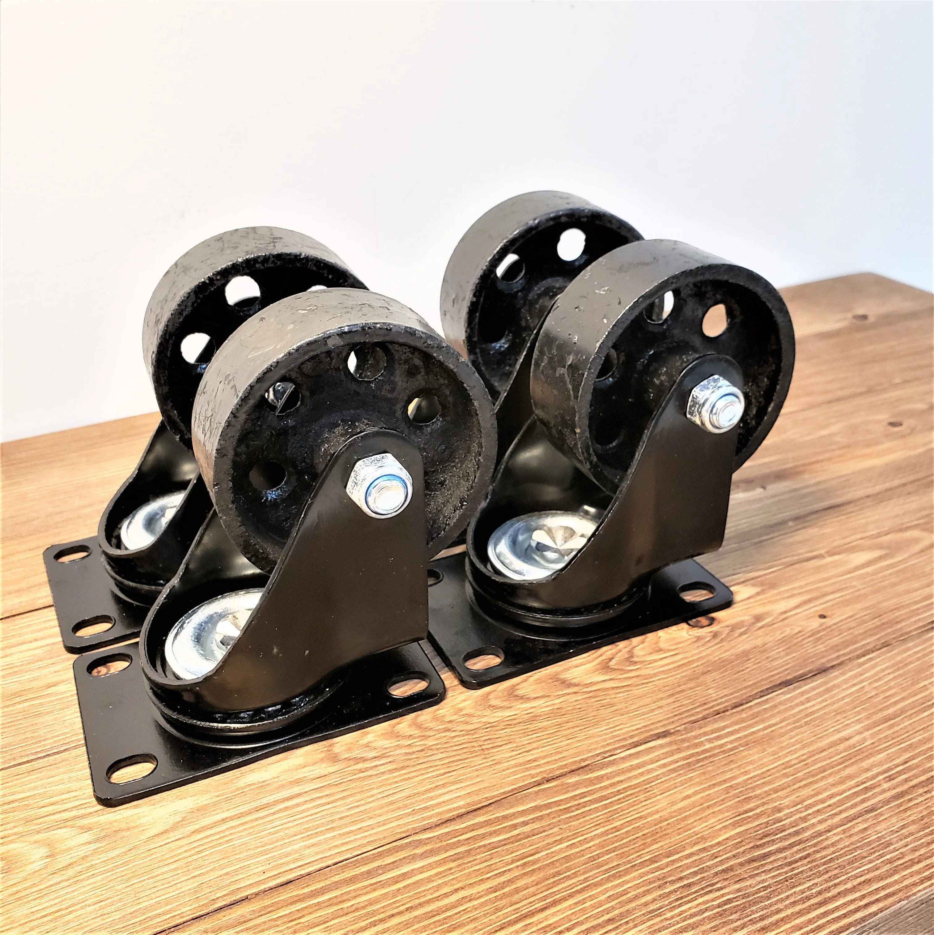 Fixed Vintage Caster Wheels - Set of 4 Pcs