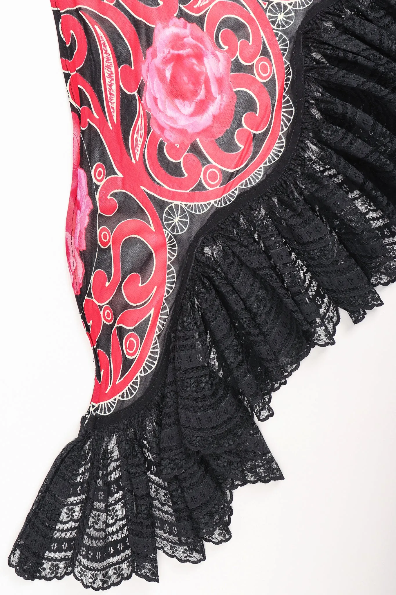 Floral Lace Shawl