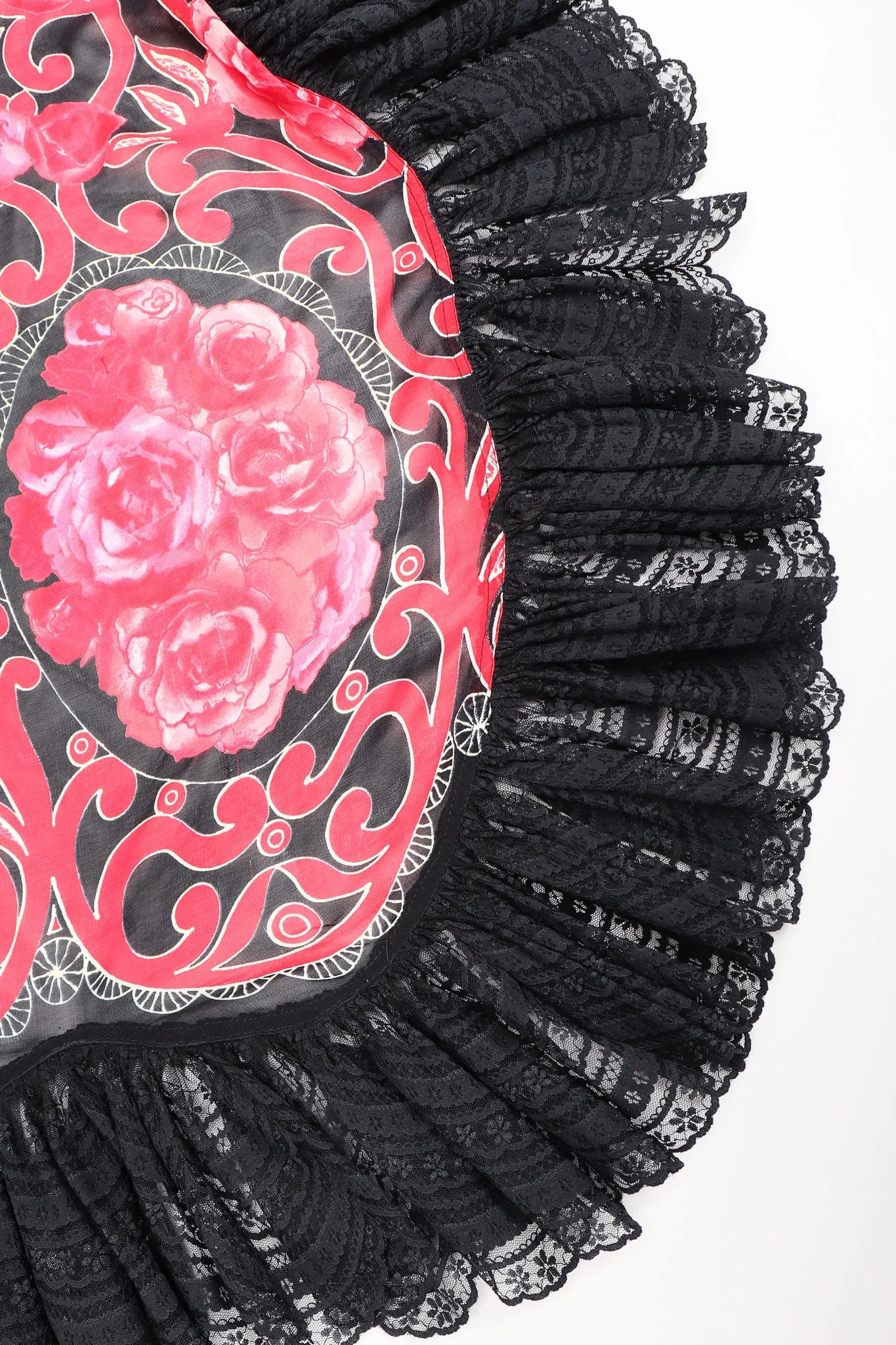 Floral Lace Shawl