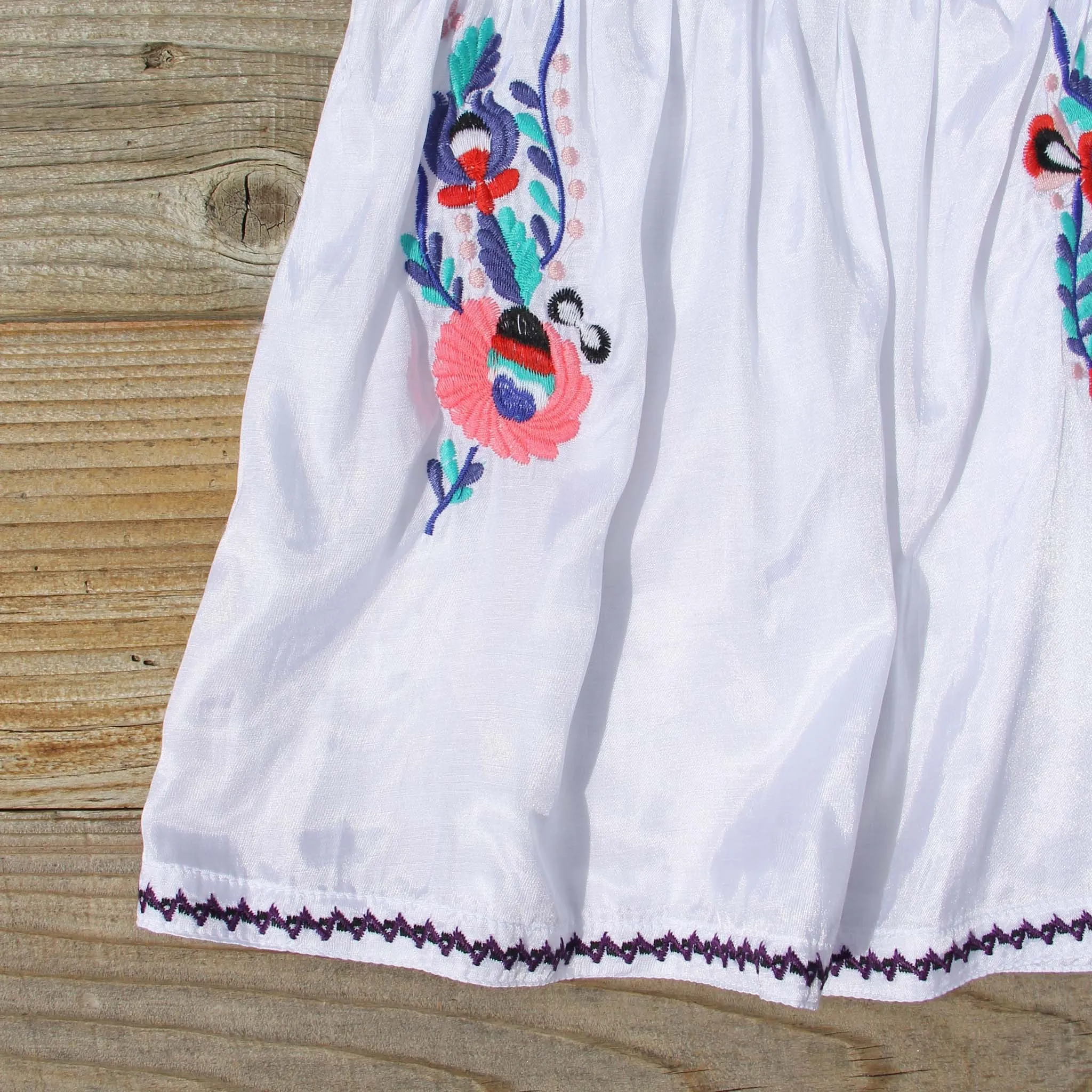 Flores Embroidered Blouse