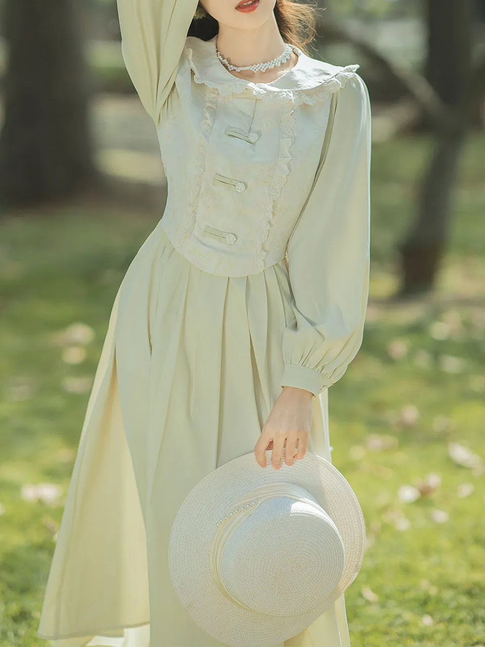 Green Peter Pan Long Sleeve Vintage 1950s Swing Dress