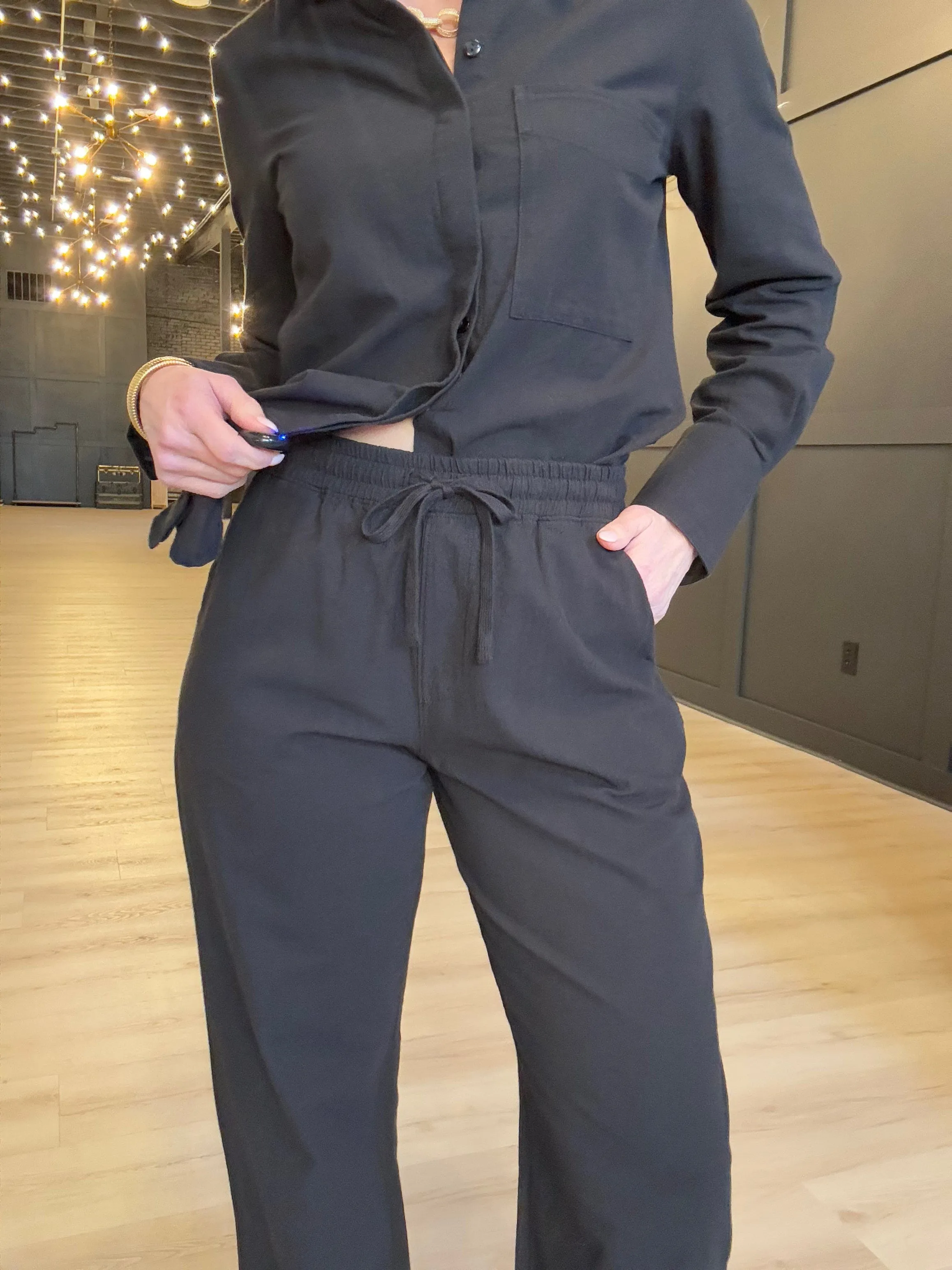 Hancock Laredo Relaxed Ankle Pant In Tocuyo Black