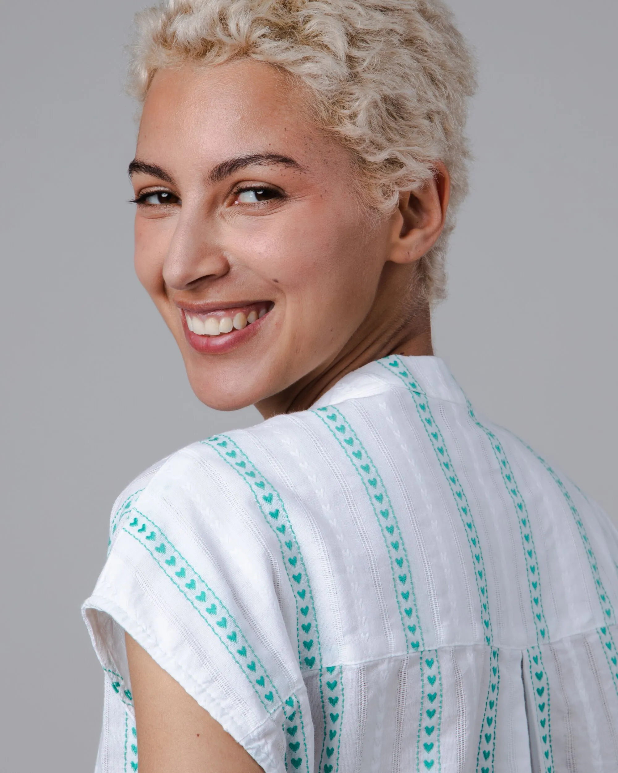 Heart Mao Blouse White