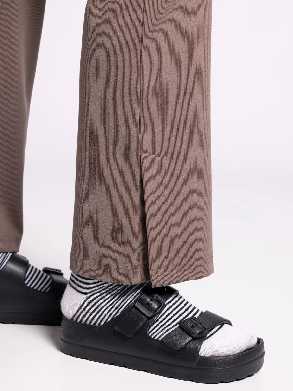 IZZY PANTS - PREPACK OF 6 UNITS