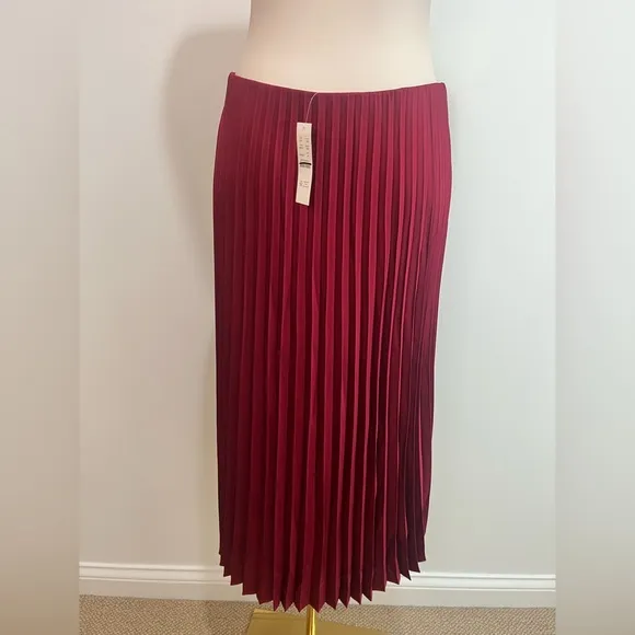 J.Crew NWT Gwyneth pleated slip skirt in burgundy