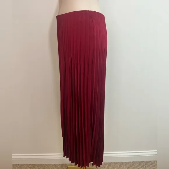 J.Crew NWT Gwyneth pleated slip skirt in burgundy
