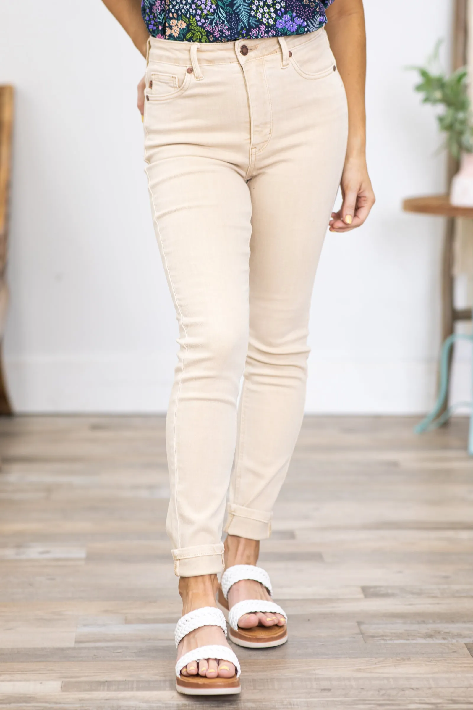 Judy Blue Cream Tummy Control Jeans