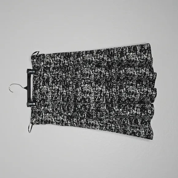 Karl Lagerfeld back skirt