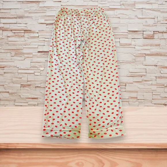 Kate Spade Blue Glow Kisses Pajama Set Long Sleeves EUC ♠️