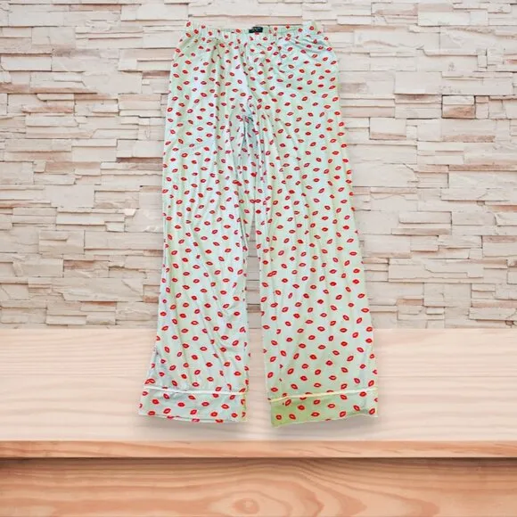 Kate Spade Blue Glow Kisses Pajama Set Long Sleeves EUC ♠️