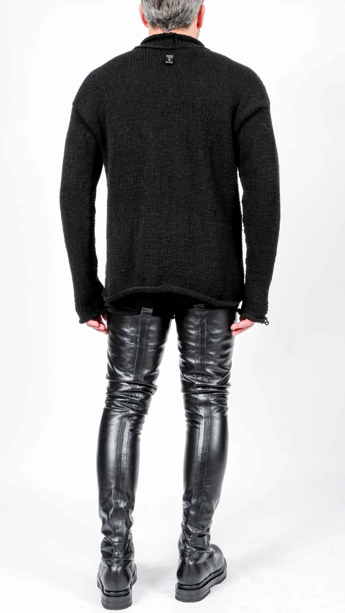 Knitted Long Sleeve