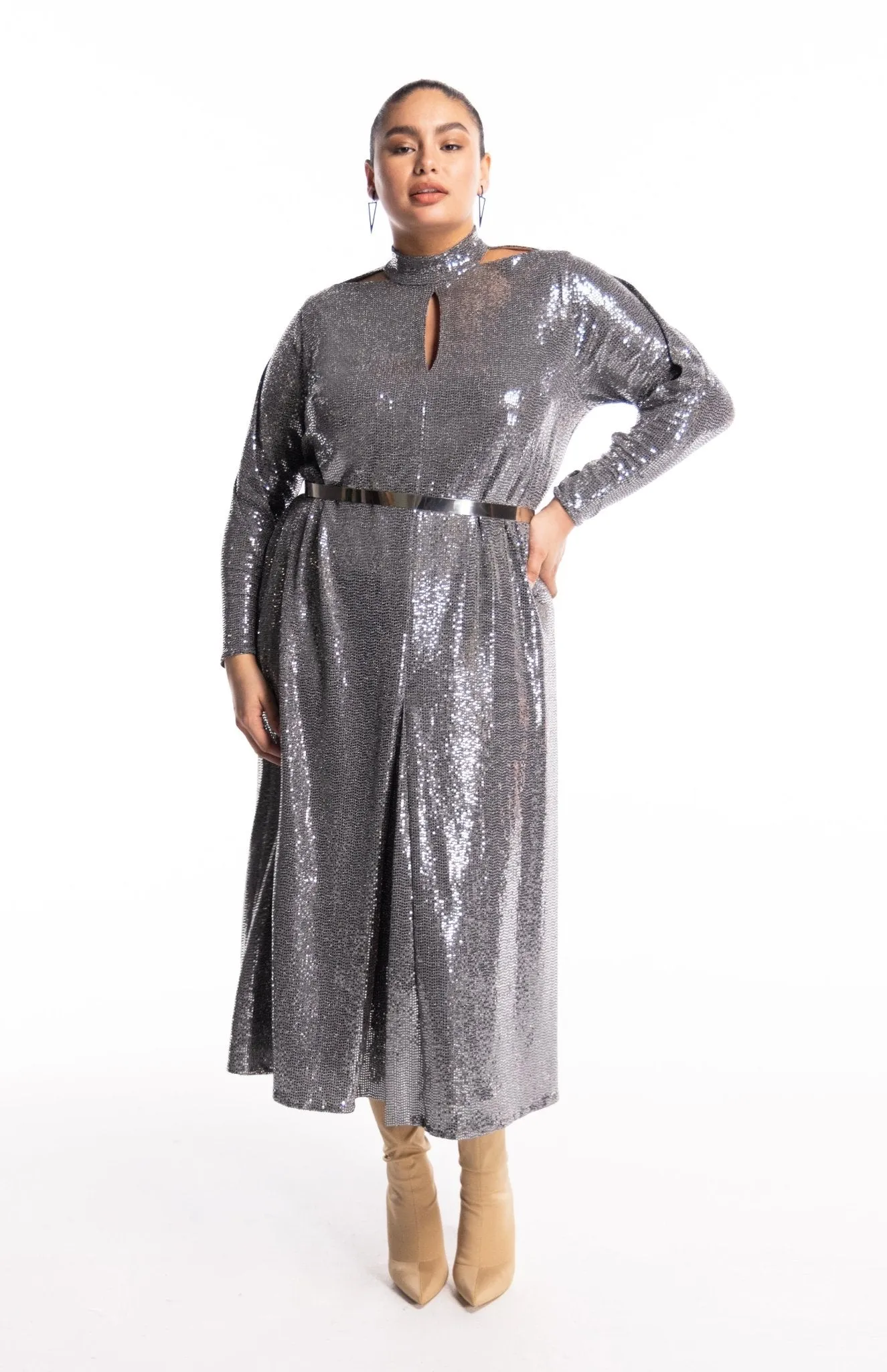 Kriti | Dazzling Curves: Draped Sequin Dress