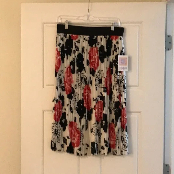 LuLaRoe Jill Skirt