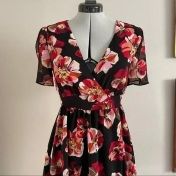 Madewell Tulip-Sleeve Mini Dress in French Rose Print​​​​​