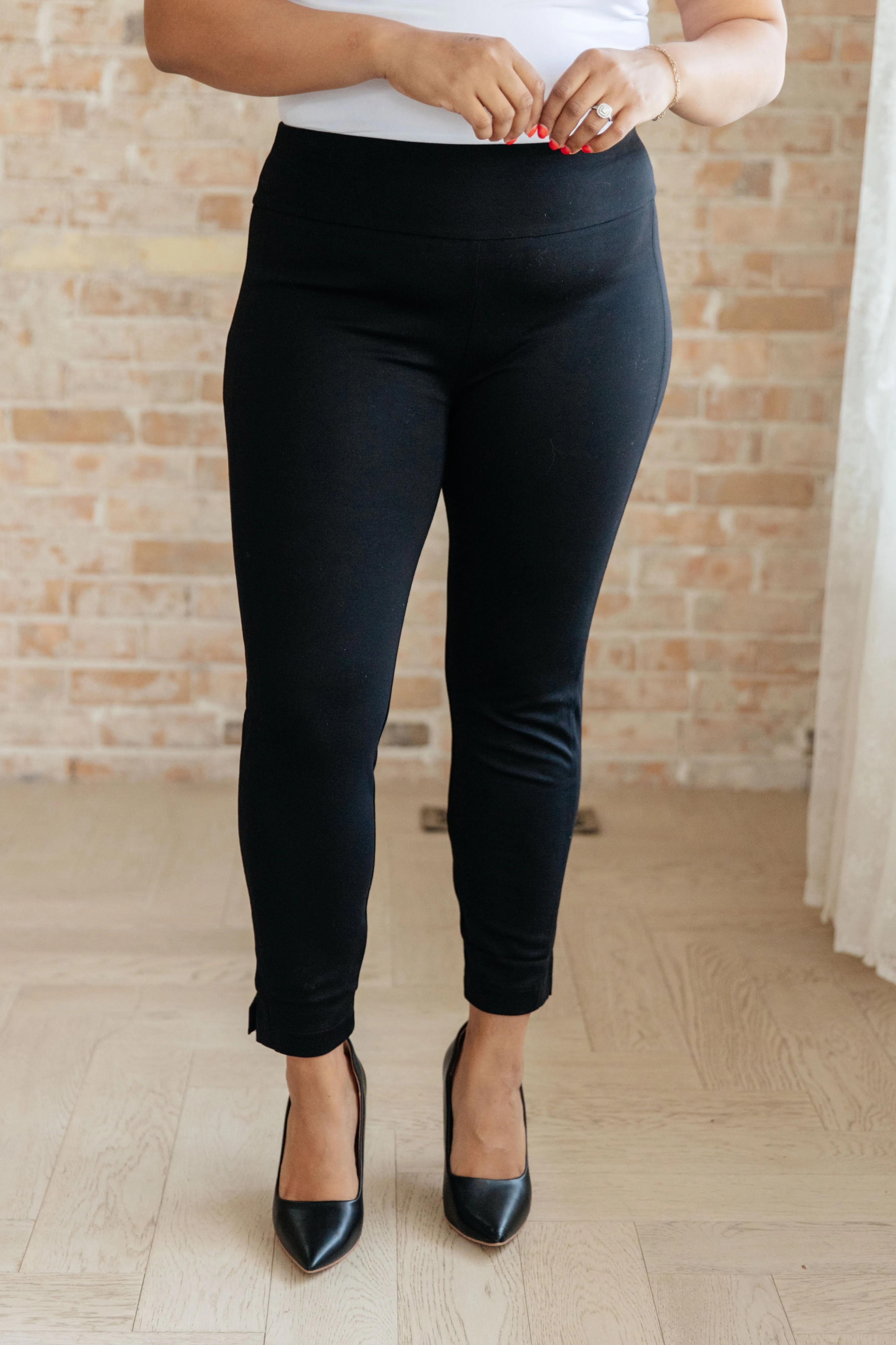 Magic Ankle Crop Skinny Pants (26") in Twelve Colors