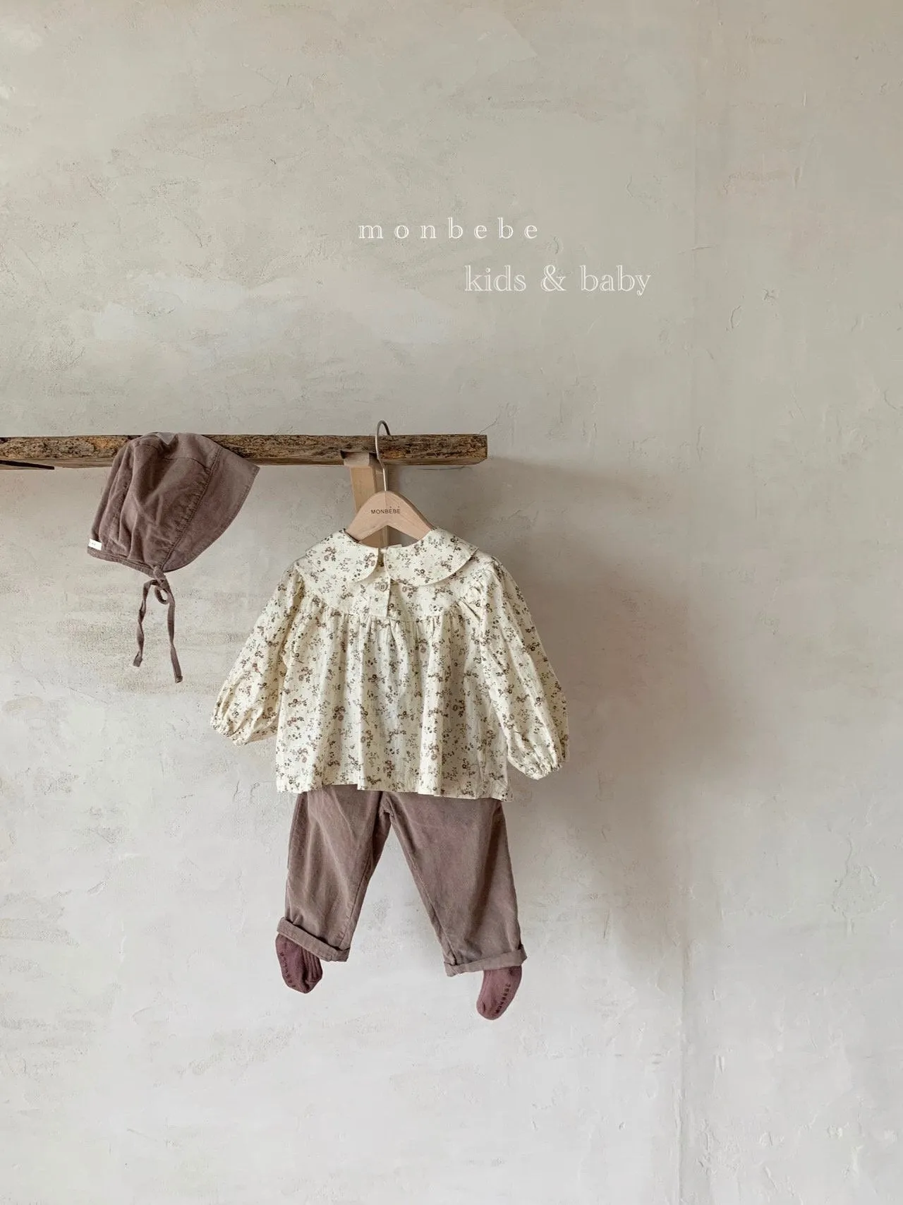 Monbebe Elder Blouse (2 colour options)