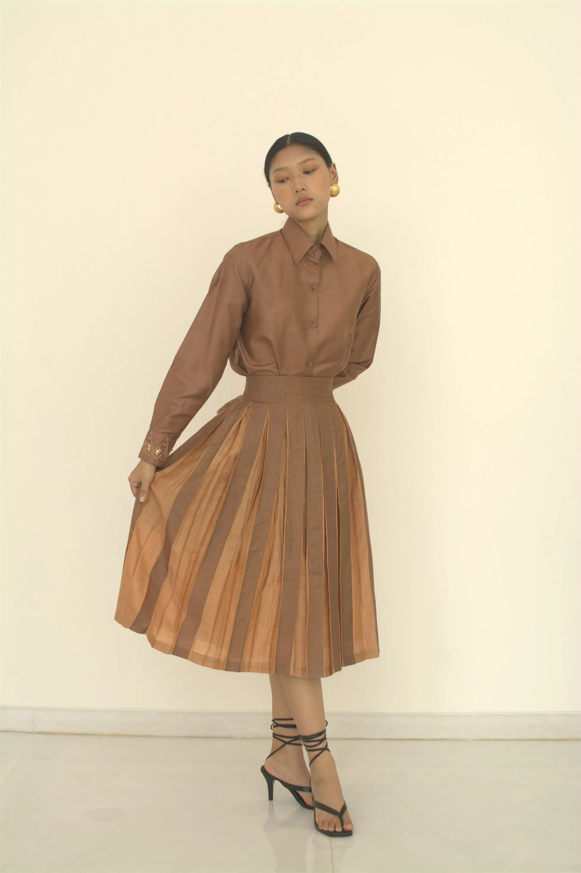 New Season Summer to Fall 2024-Skirt Two Toned Silk Coffee Amber-TB/TS/009-Suzanne-Fashion Edit Hemji