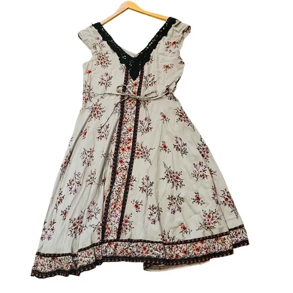NOSTALGIA Floral Prairiecore Dress