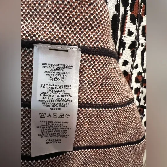 NWT Ann Taylor Animal Print Pleated Skirt Size Medium Petite